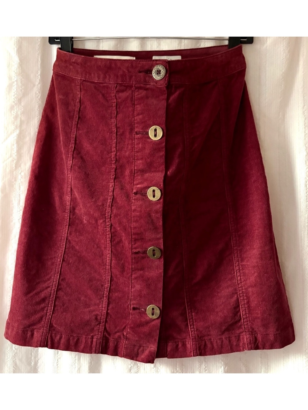 Boho Pilcro Burgundy Corduroy Button-Front A-Line Knee Length Skirt Size 2